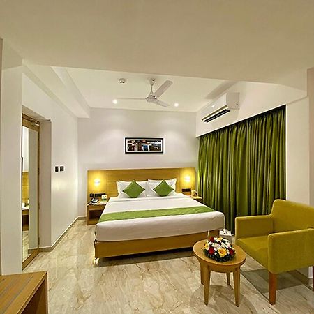 Park Residency Kodungallur Thrissur Exterior photo