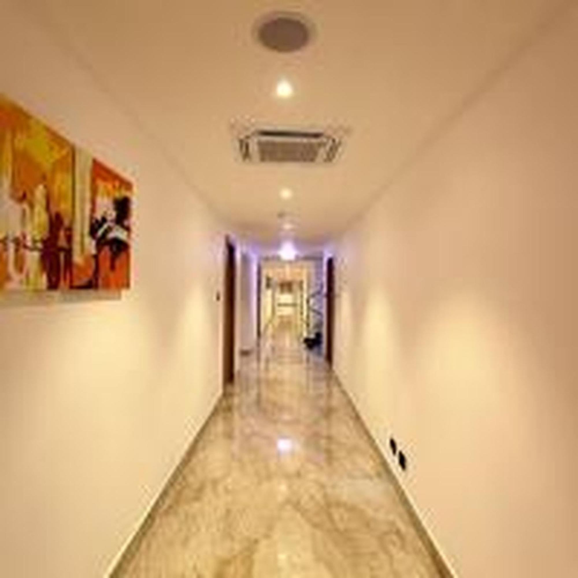 Park Residency Kodungallur Thrissur Exterior photo